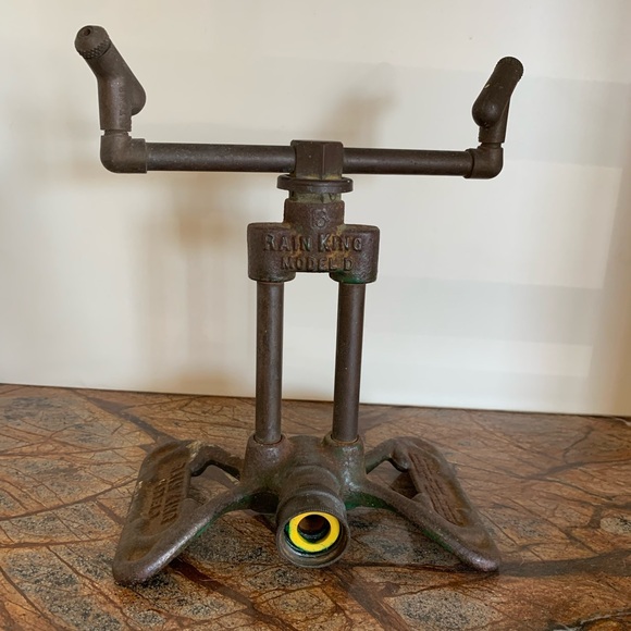 Rain King by Sunbeam Other - Vintage Rain King Model D sprinkler by Sunbeam from 1920’s lawn sprinkler